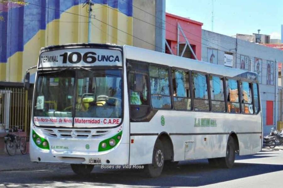 A chofer de colectivo le cortaron un dedo para robarle