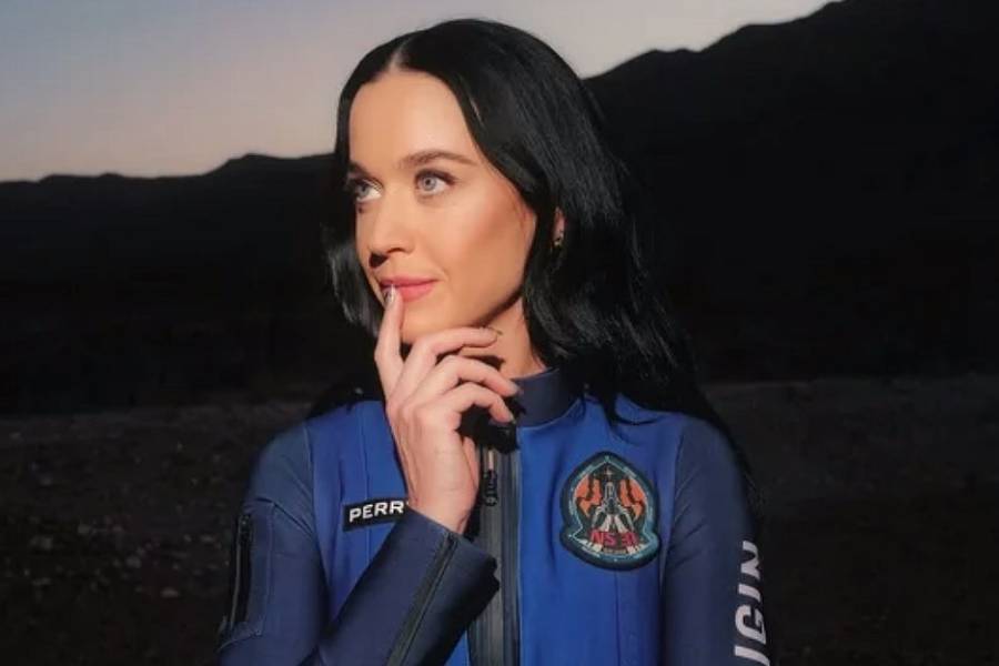 Katy Perry se convierte oficialmente en la primera estrella del pop en viajar al espacio: el video