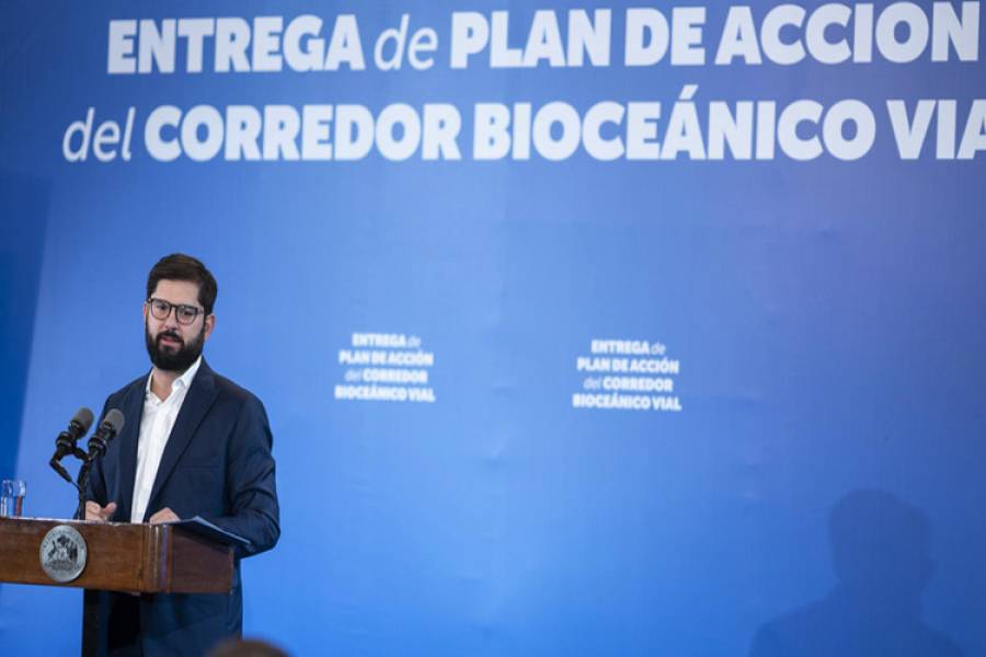 Boric presentó el plan de acción para implementar el Corredor Bioceánico excluyendo a Catamarca