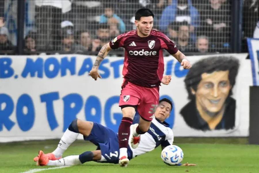 River goleó a Gimnasia en el Bosque en la previa al Superclásico