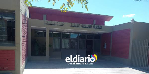 Piden que saquen a un profesor por sus burlas a estudiantes