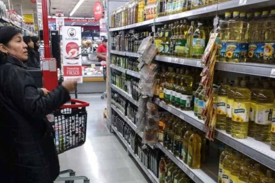 Supermercados advierten por falta de aceite en góndolas