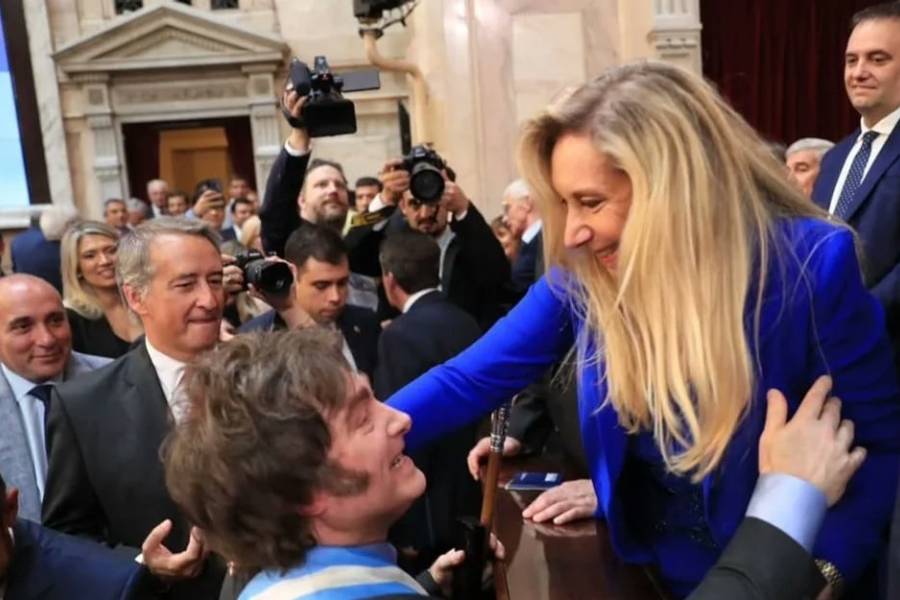 Denuncian que La Libertad Avanza pide aportes monetarios a funcionarios provinciales de ANSES y PAMI