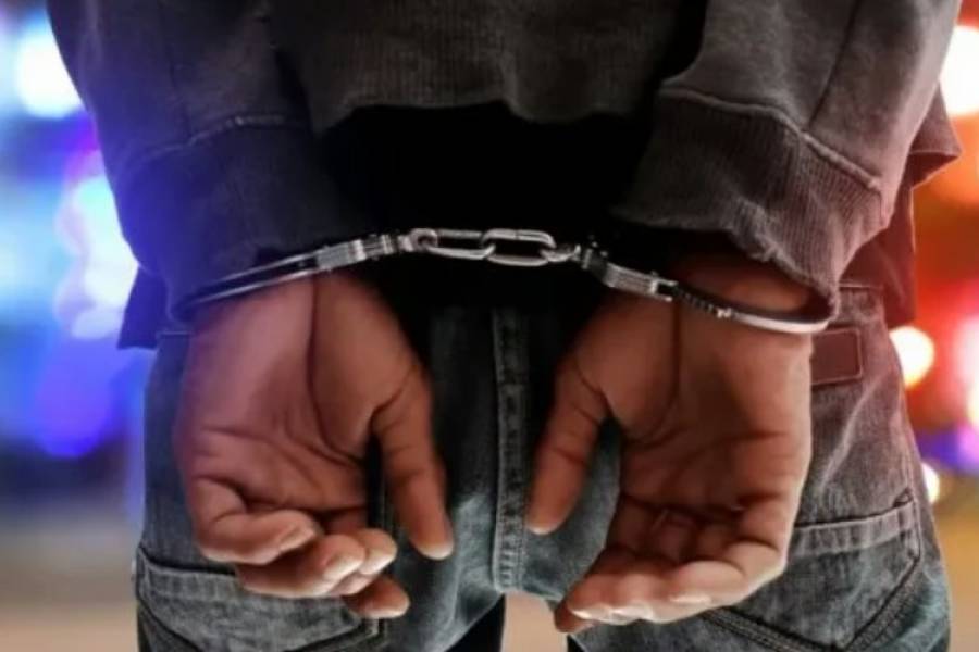 Arrestan a un hombre tras un choque con fuga que dejó dos jóvenes heridas en Valle Viejo