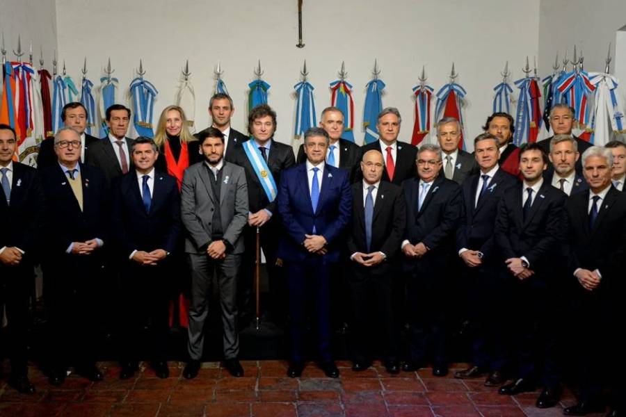 Nación y provincias tuvieron durante 2024 superávit fiscal al mismo tiempo por primera vez en casi 20 años