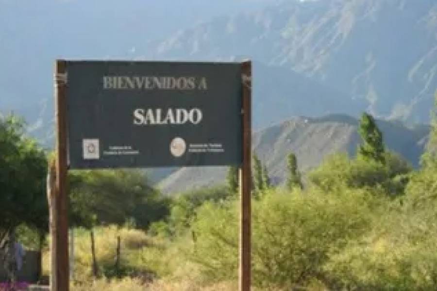 Investigan a un Comisario y Oficial por disparar en un local repleto de gente