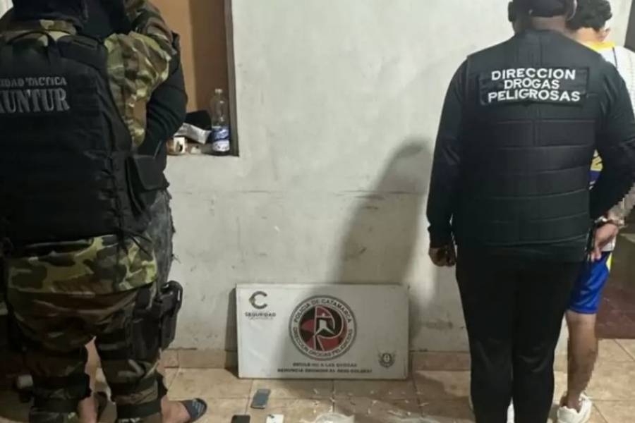 Red de narcomenudeo desarticulada: cinco detenidos y más de $7 millones incautados en la Capital