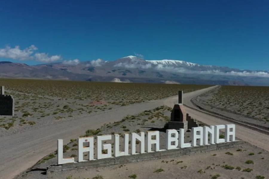 El Gobierno elaborará un plan vial para mejorar la accesibilidad a Laguna Blanca