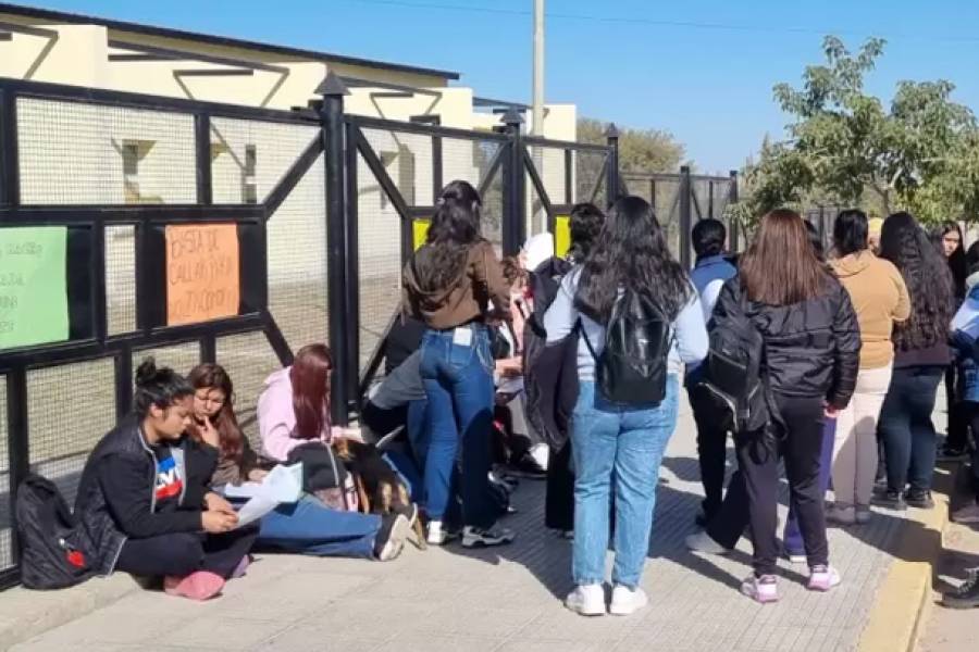 Los IES en alerta: Reclaman la urgente cobertura de cargos docentes