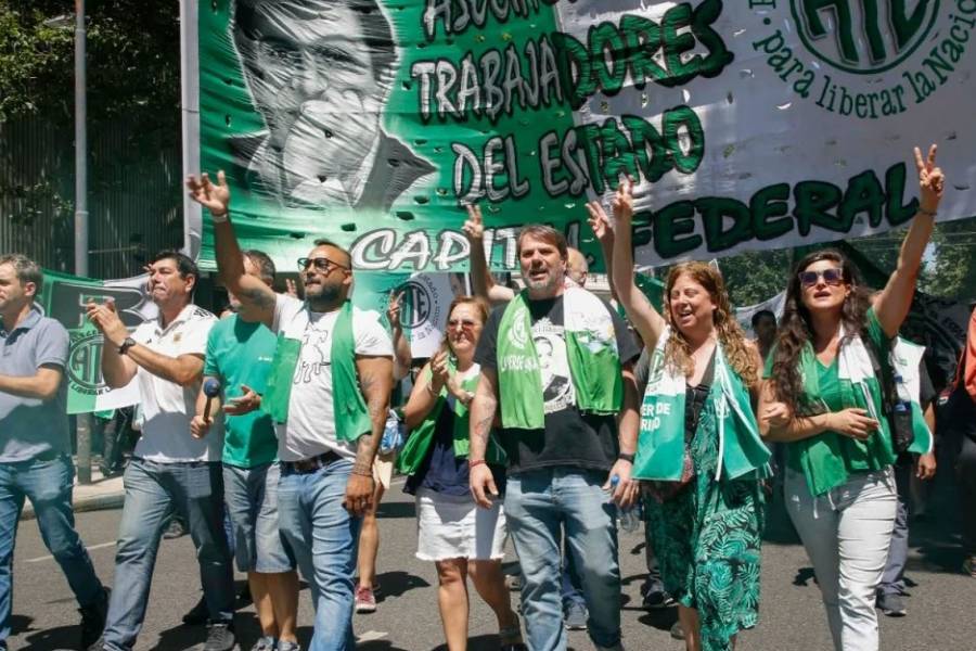 ATE logró que la Justicia le exija explicaciones al Gobierno por irregularidades en la sanción de la Ley Bases