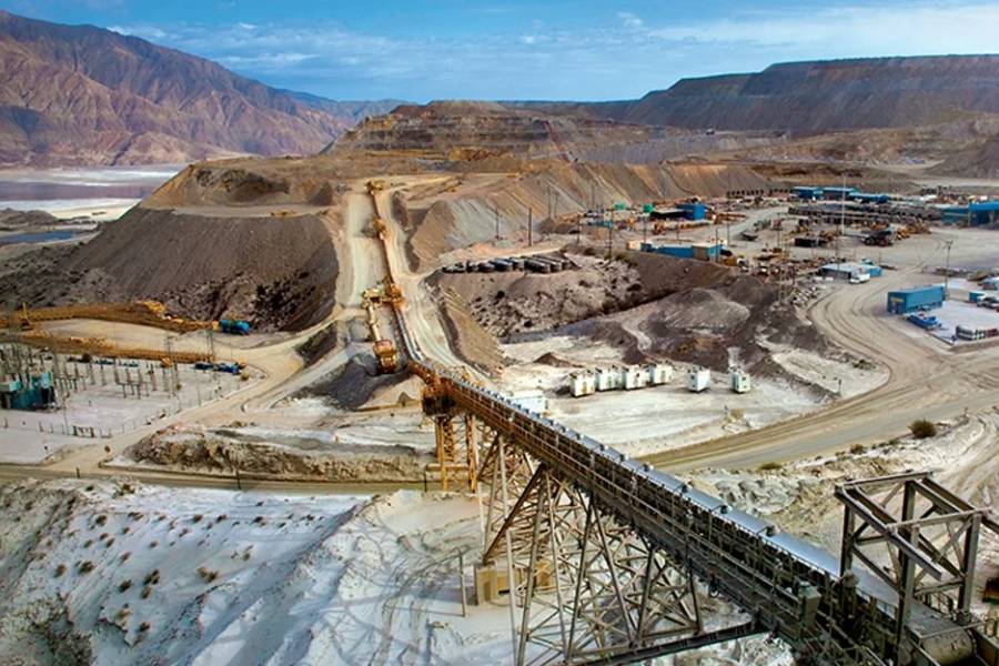 Caputo confirmó una inversión minera por US$ 13.300 millones