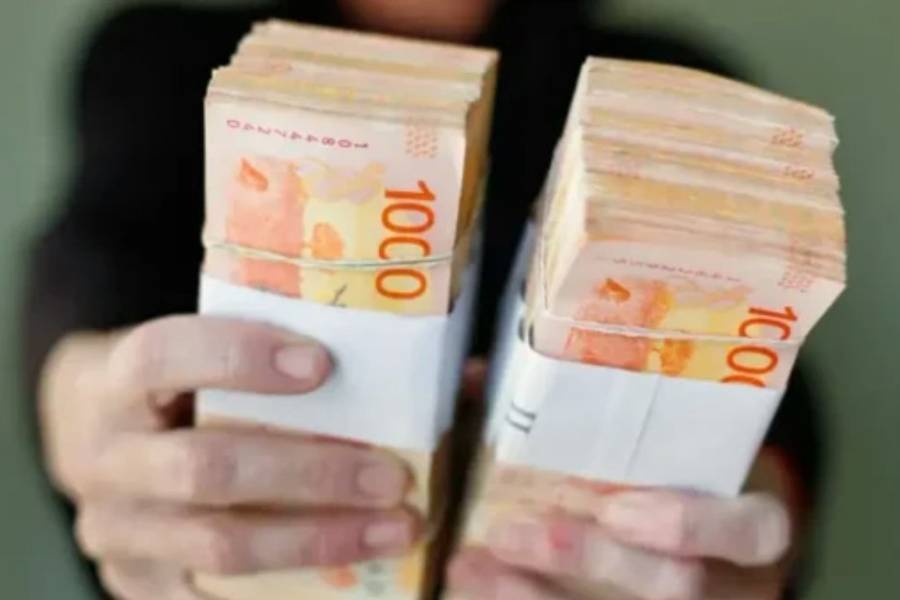 Estatales piden 118% de aumento: salario mínimo de $2.027.283 y bono de $250.000