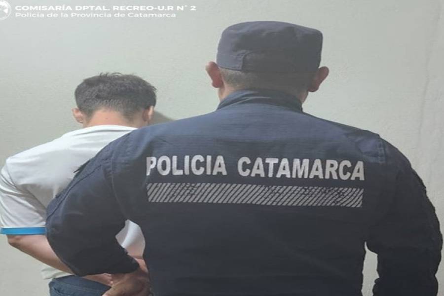 Fue detenido por agredir a su pareja y sustraerle la camioneta