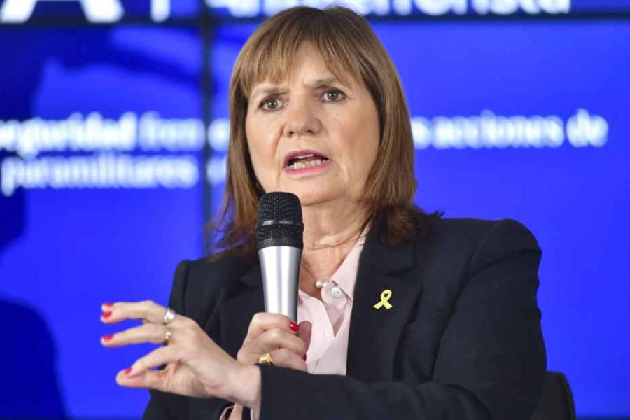 Bullrich anunció la nueva fuerza para “administrar las migraciones”