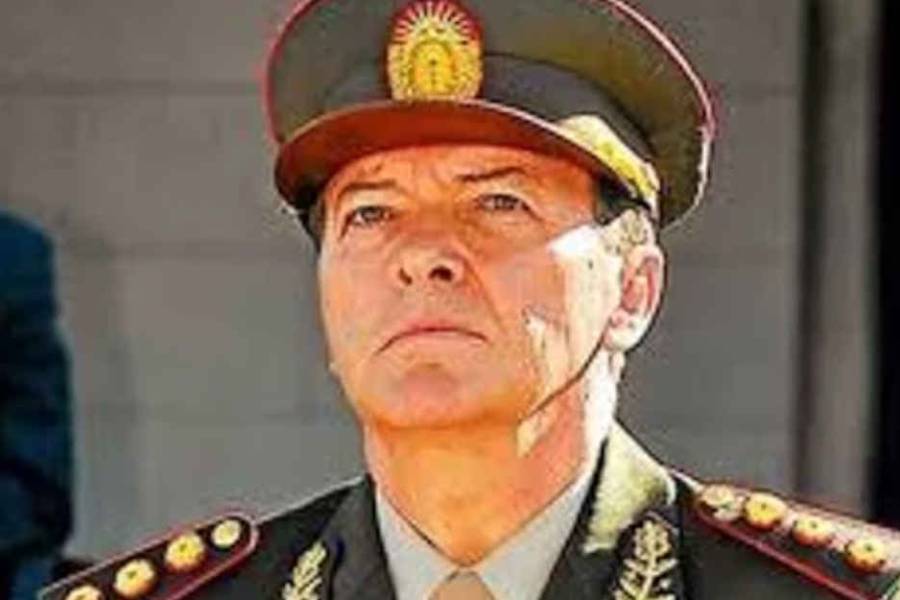 Milani afirma que la compra de aviones F-16 es una “política marketinera” del Gobierno