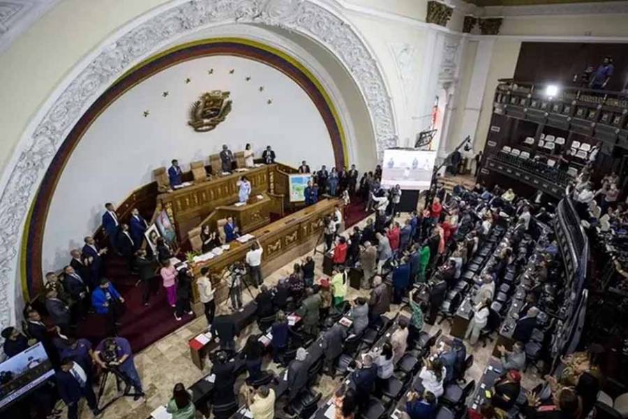 Venezuela: el Parlamento aplazó para la próxima semana el debate final de la ley de amnistía