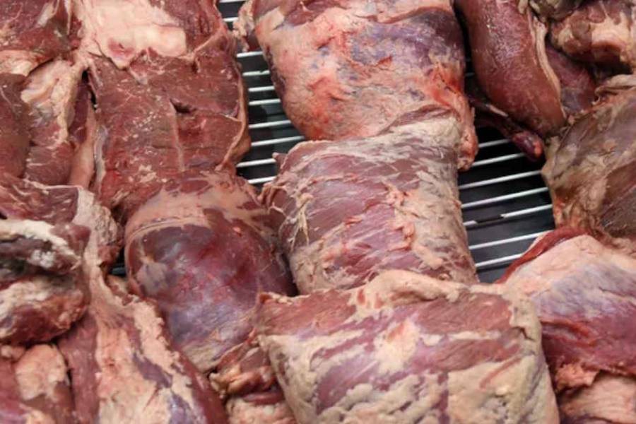 Para el Gobierno, la carne aumenta por culpa del kirchnerismo y asegura que 