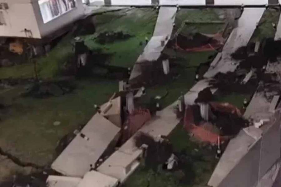 Impactante: se derrumbó un estacionamiento en Parque Patricios y hay 300 familias afectadas