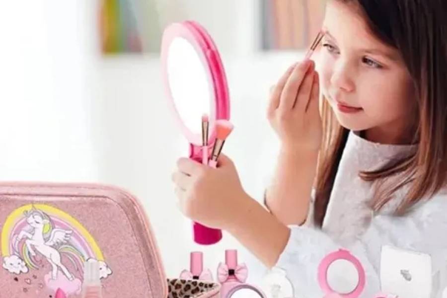 La Anmat prohibió la venta de una serie de maquillajes infantiles