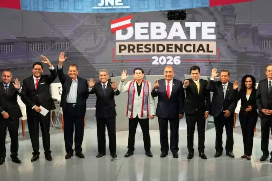 Perú vota por un nuevo presidente
