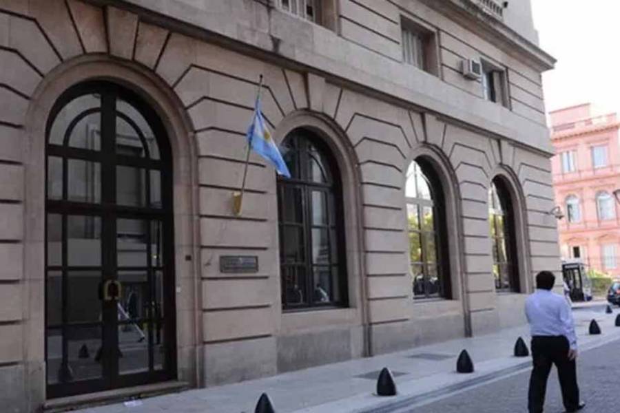 La SIDE desclasificó documentos históricos y los difundió: qué revelan