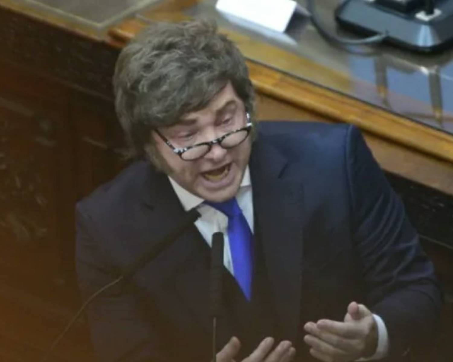 Competir y que lleguen a la Argentina: el plan de Javier Milei para que extranjeros compren tierras locales