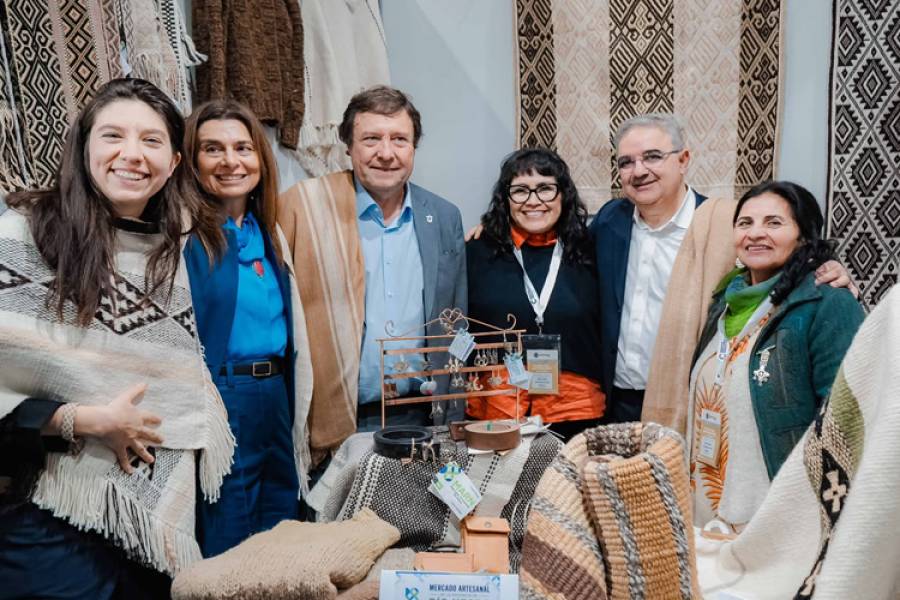 La Fiesta del Poncho abrió su 55º edición con un predio renovado y más expositores
