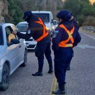 La Policía interceptó una camioneta en la Ruta 40 con menores que volvían a 