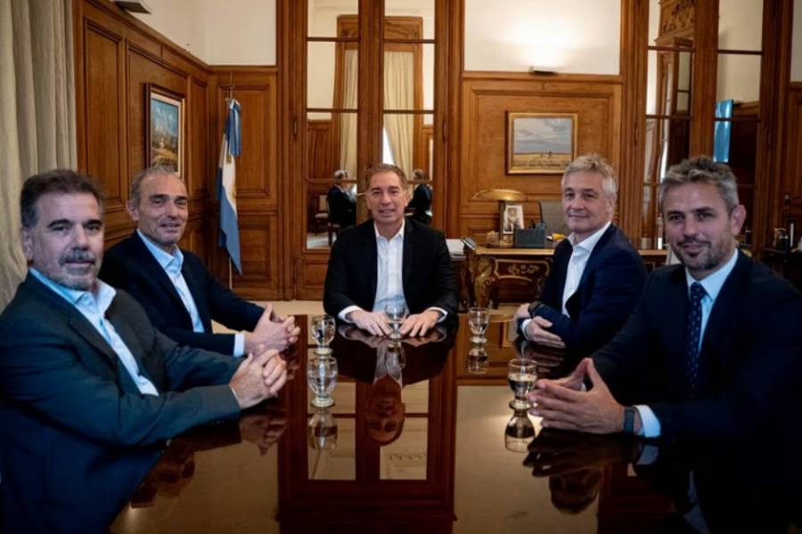 Cumbre del PRO y La Libertad Avanza: sin definiciones electorales, la mesa se reunirá cada 15 díasCumbre del PRO y La Libertad Avanza: sin definiciones electorales, la mesa se reunirá cada 15 días