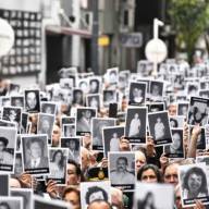 Procesaron a 7 iraníes y un libanés por el atentado a la sede de la AMIA