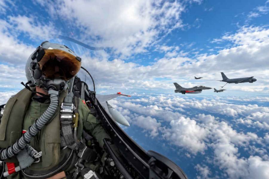 Llegan otros seis F-16 a la Argentina: qué día aterrizan, dónde se podrán ver y cómo será el operativo