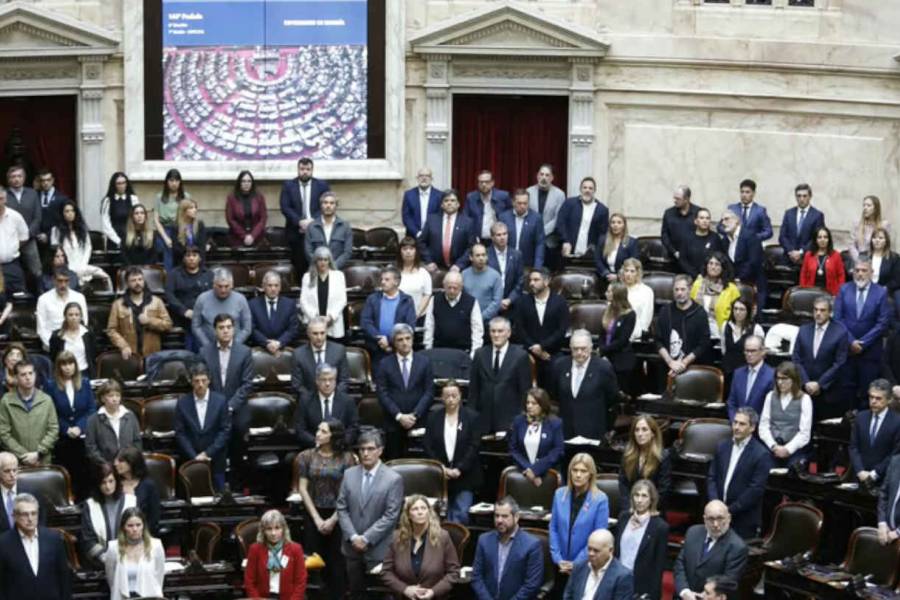 A la oposición no le alcanzó y se cayó la sesión en Diputados para voltear el DNU 70