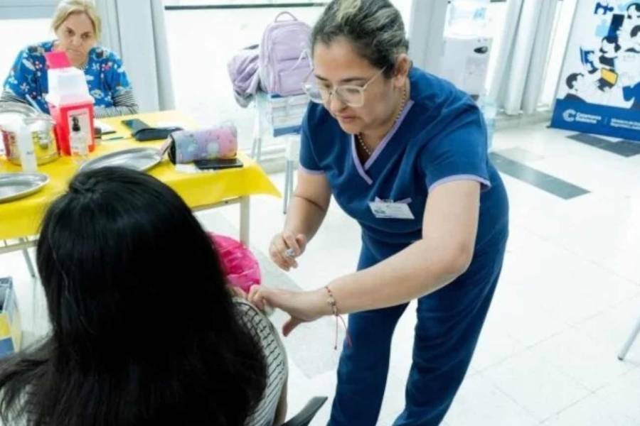 Lleguemos al Barrio realizará atenciones sanitarias en Paclín y Capital